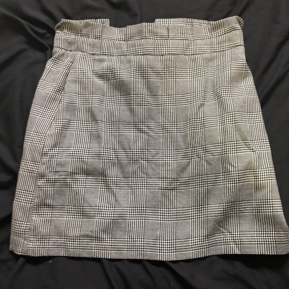 Plaid skirt - Picture 1 of 5